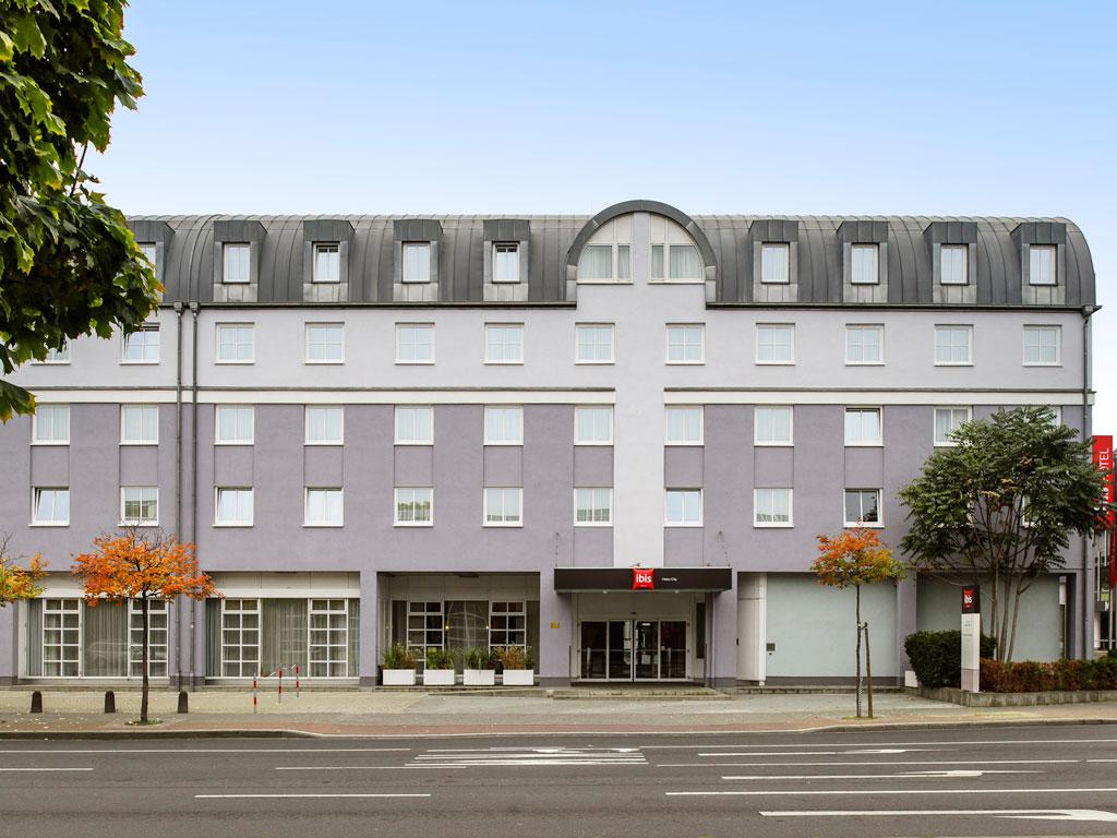 Ibis Hotel 2*